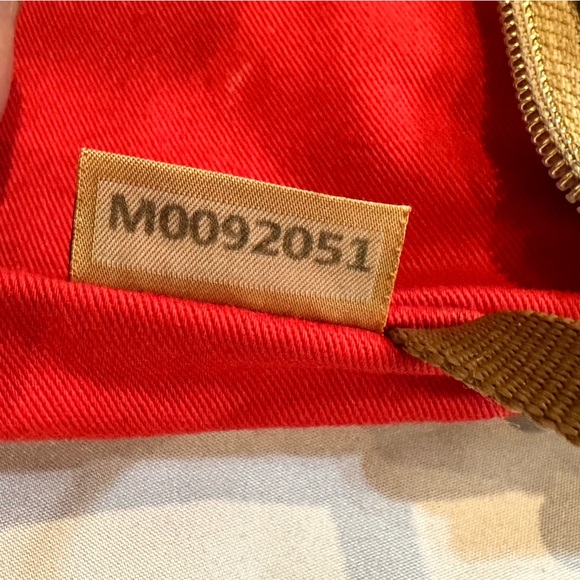 Dooney & Bourke Ambrosia Tropical Fruit Crossbody Bag - Picture 13 of 16